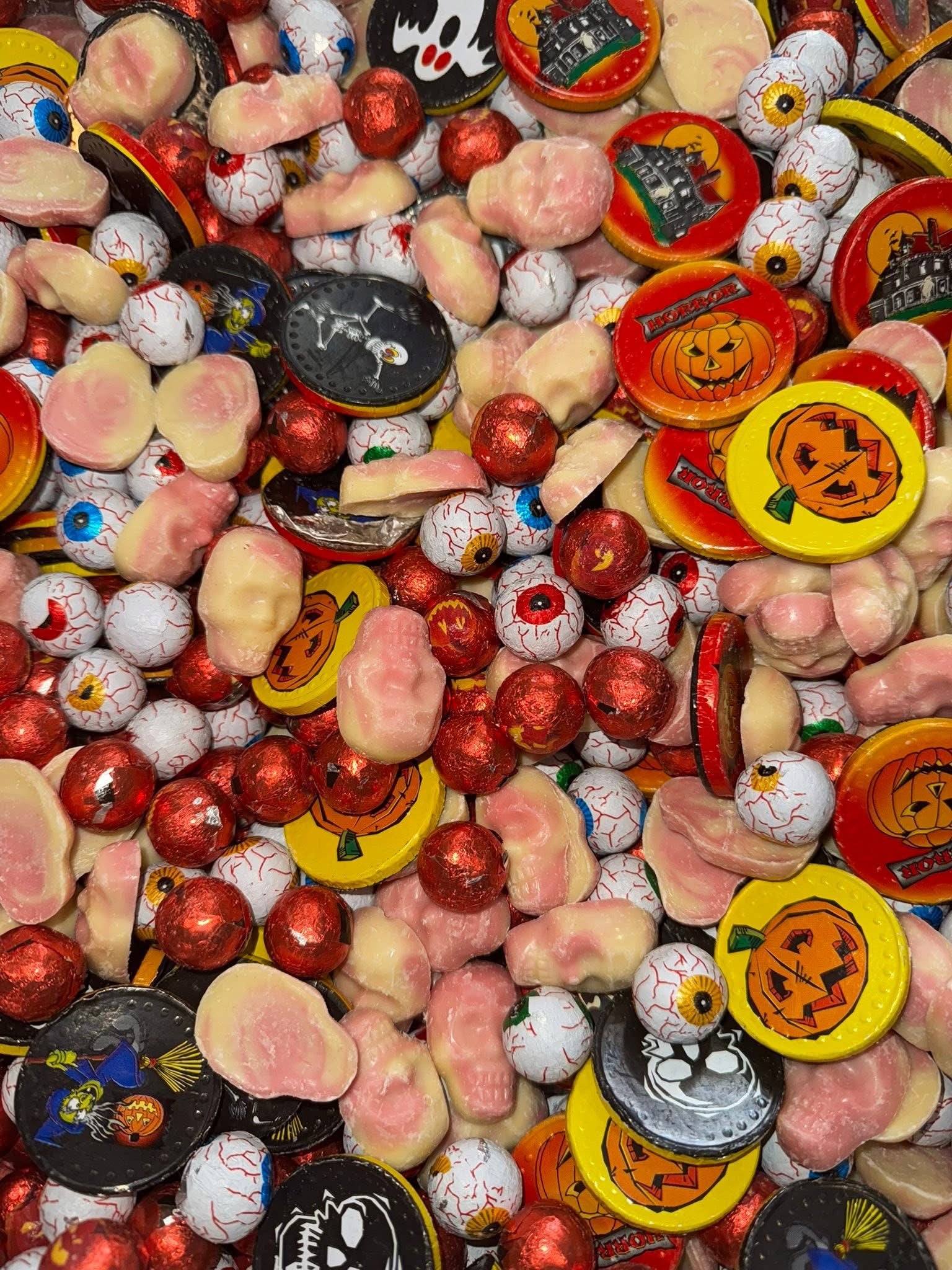 HALLOWEEN CHOCOLATE MIX