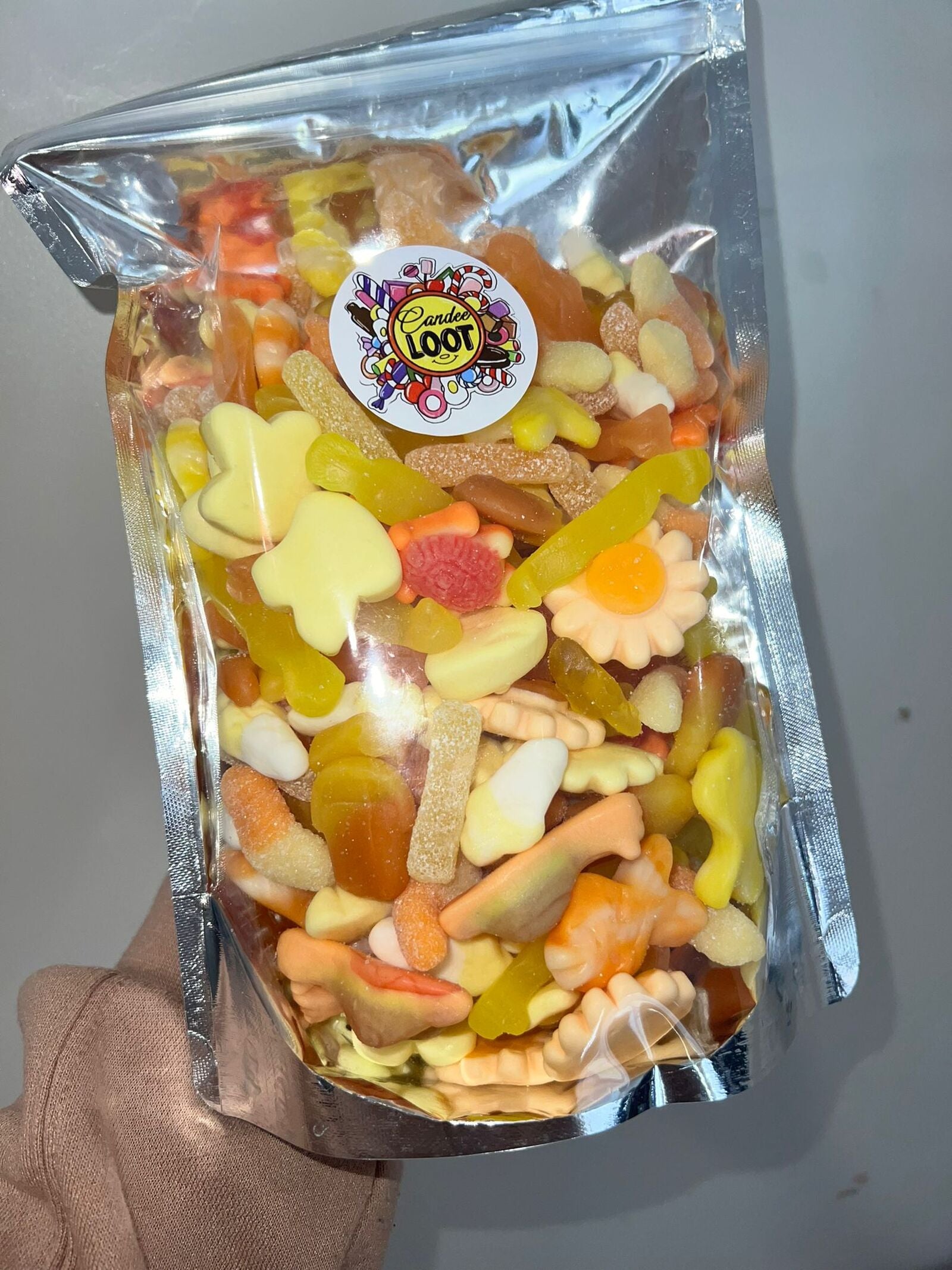1KG pick n mix sweets (NO CHOOSING)